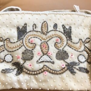 Vintage beaded bag🌺